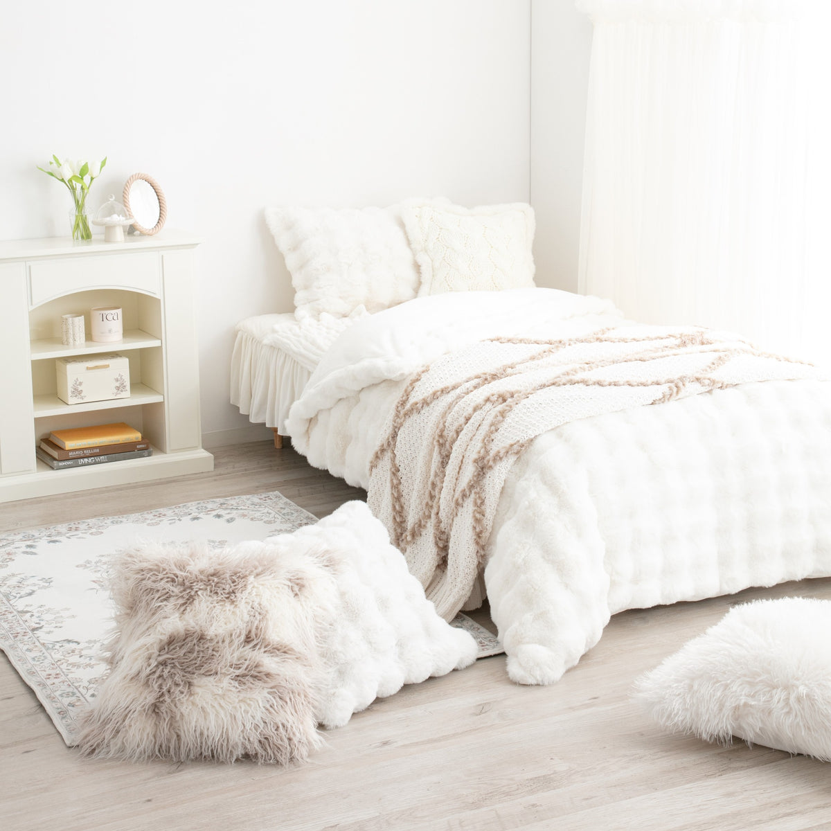 369786387_730748855750705_3945