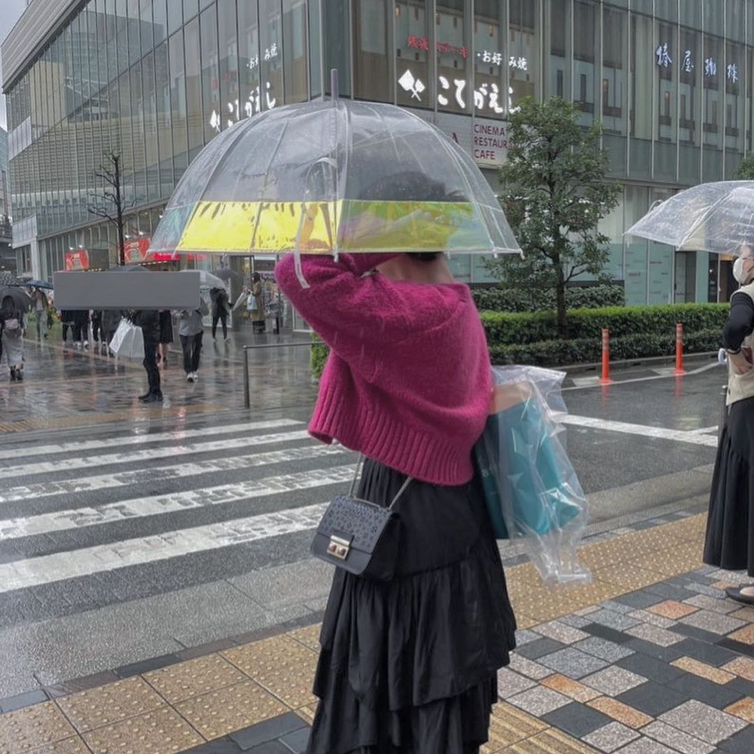 傘立て 傘のデザイン 傘ラック 雨の日 持ち手 おしゃれ 素敵