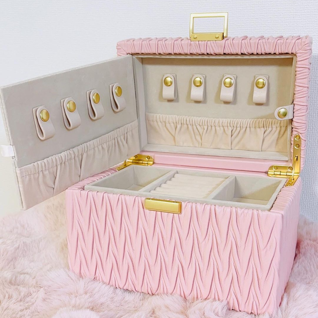 新品 ３点 フランフラン グレージュ & ピンク 収納ボックス 収納 ボックス お出かけ前も心ときめく、収納力抜群なエンボス加工を施したジュエリー