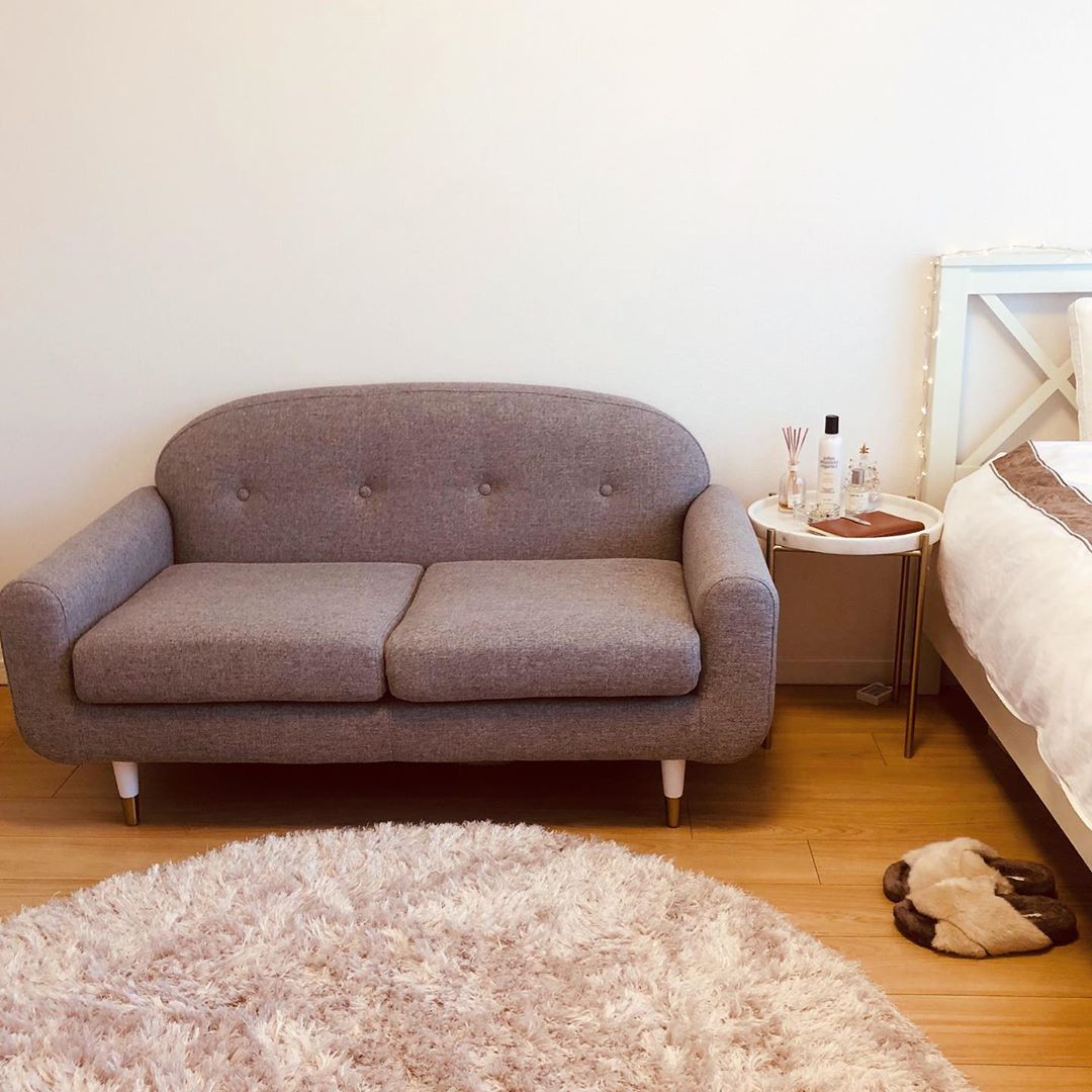 一人暮らしでもちょうどいいサイズ感のシンプルソファ | Francfranc