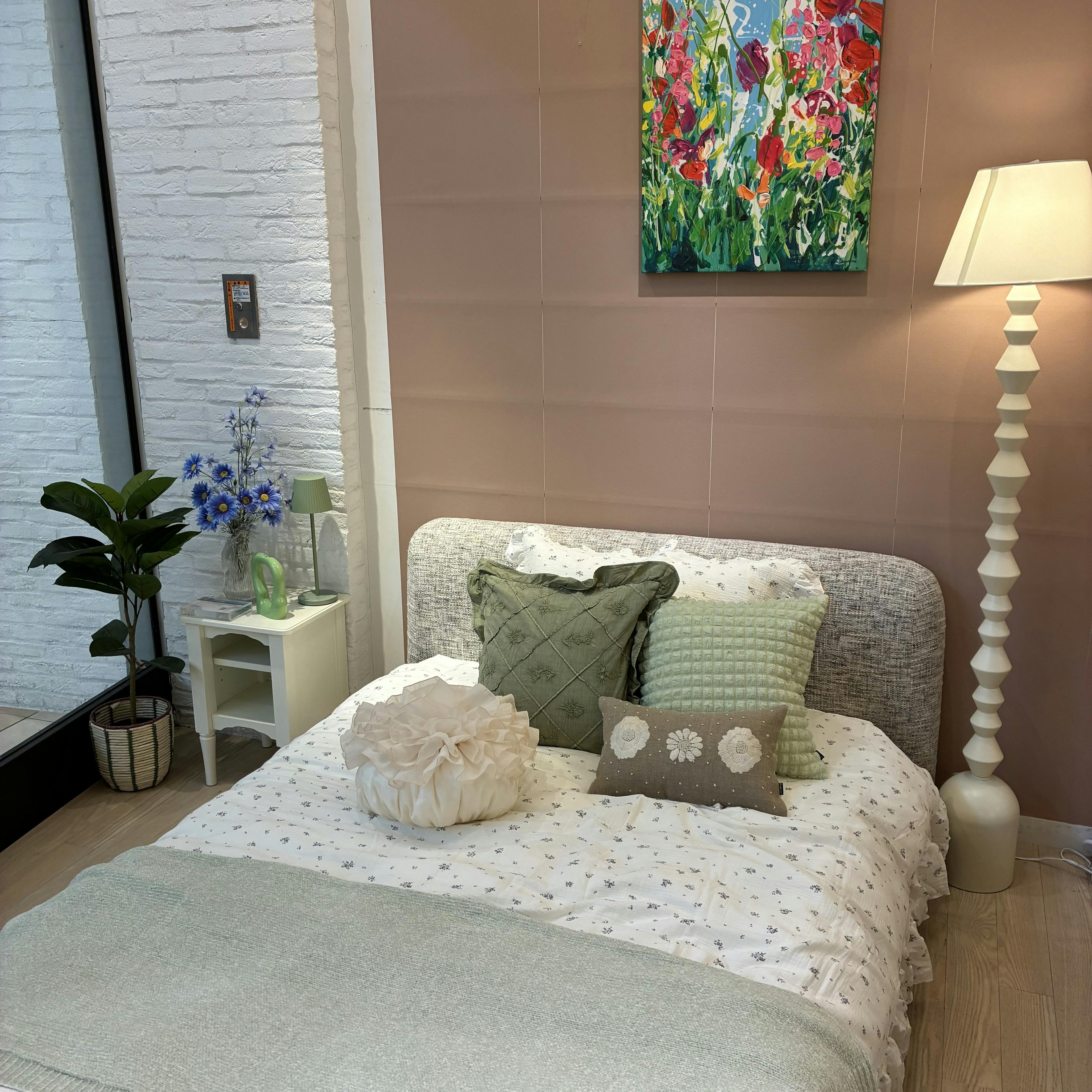 ふっくら フェザー クッション（中材）450×450 | Francfranc（フラン