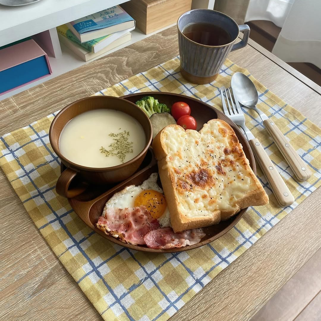 安藤雅信、銀彩、リム皿、2枚セット 安藤雅信、銀彩、リム皿、2枚セット