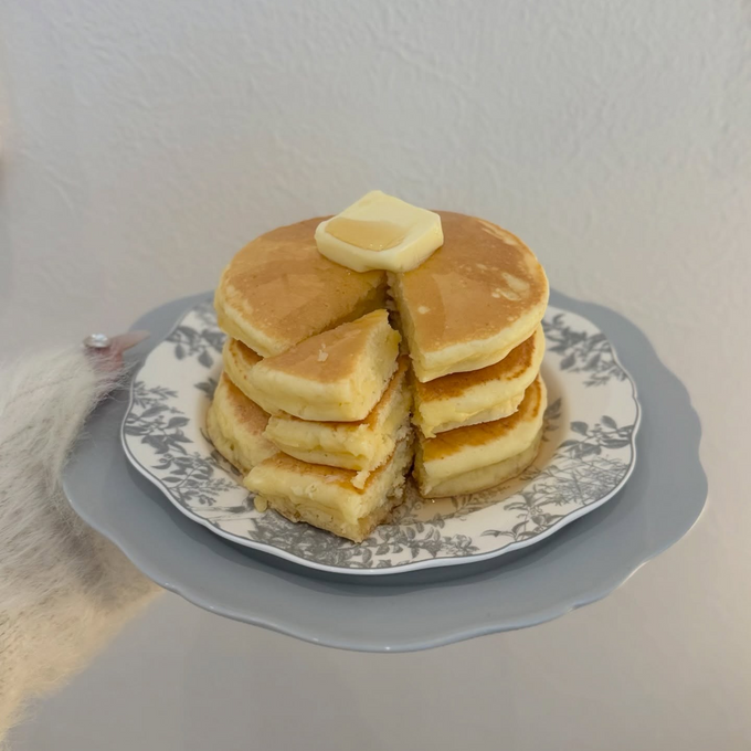 重ねても美しい、食卓に品格を添えるエレガントなテーブルウェア