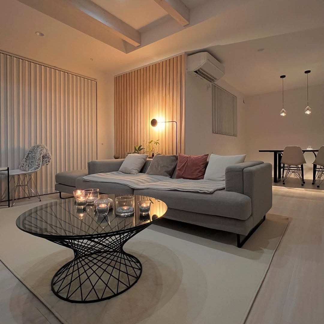 モダンテイストのアクセントに。視線で変わる、高級感たっぷりな モダンテイストのアクセントに。視線で変わる、高級感たっぷりな