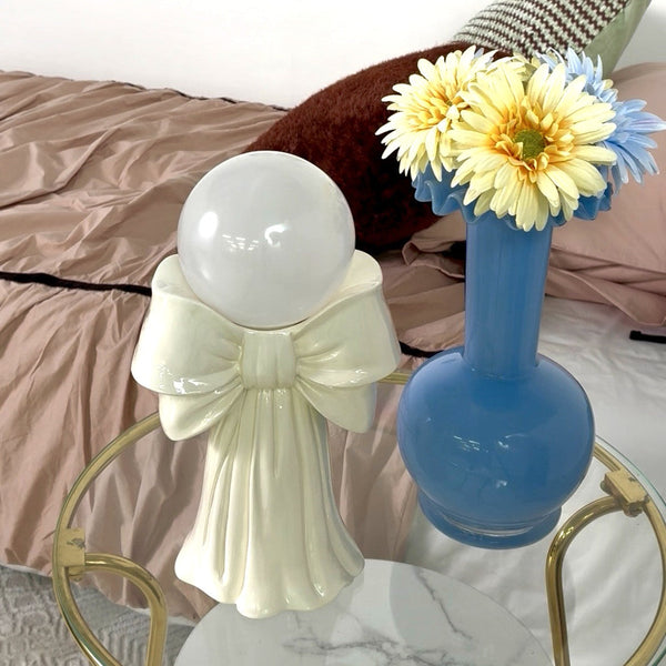 お部屋に、可愛いの余白を。置くだけで絵になるインテリアでつくる華やかな暮らし
