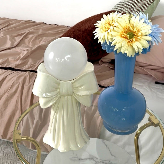お部屋に、可愛いの余白を。置くだけで絵になるインテリアでつくる華やかな暮らし
