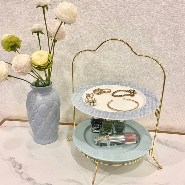 ケーキスタンドを、アクセサリートレイに。