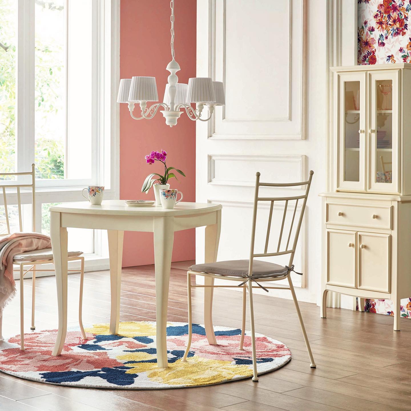 人気のFrancfranc(フランフラン)のログ ダイニングテーブルです