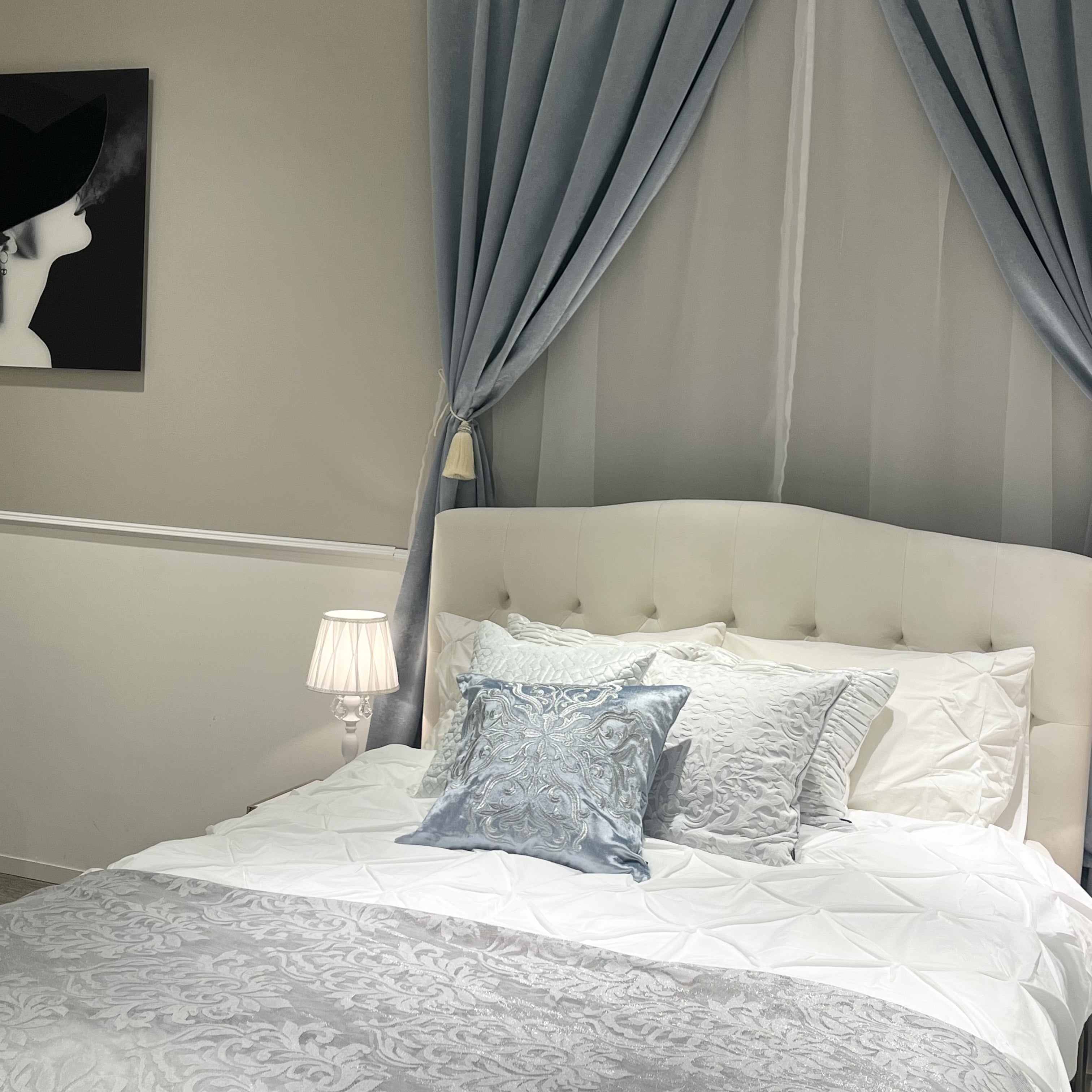 フランフラングレーベロアベッドダブルホテルライク