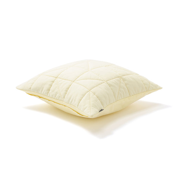 ジオメトリックキルト クッションカバー 450×450 ライトイエロー（040）