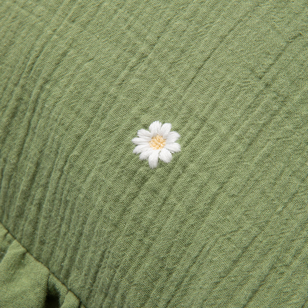 EMBフラワーフリル クッションカバー 450×450 グリーン（B-010