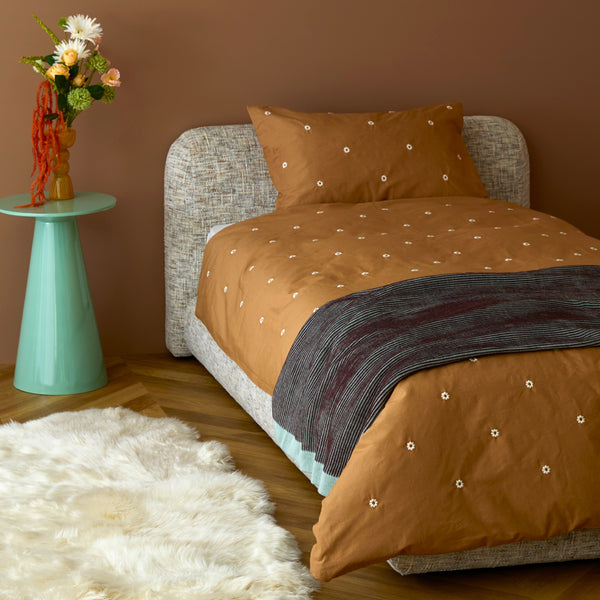 デイジーエンブロイダリー 掛け布団カバー セミダブル ベージュ