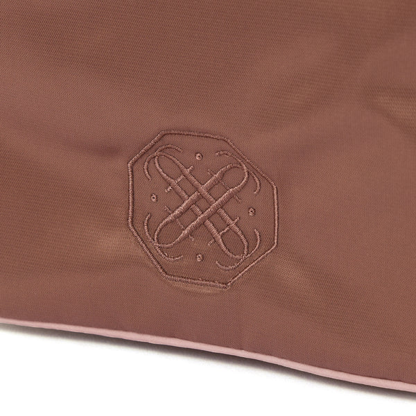 バイカラーサテン トラベルサコッシュ ピンク×ブラウン