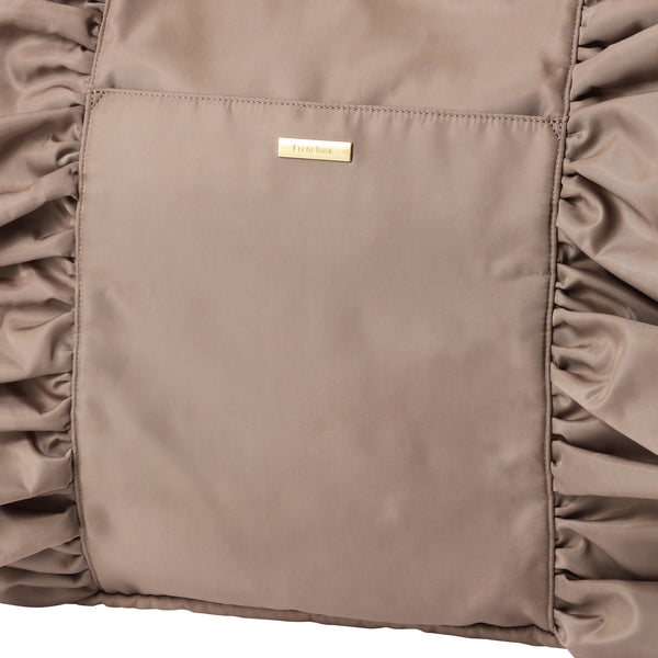 フリル トラベルバッグ ベージュ