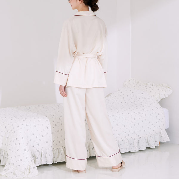 ヒアルロン酸加工 ハートラインサテンパジャマ アイボリー