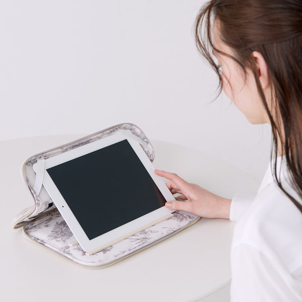 ギャザー タブレットケース 2 ライトピンク