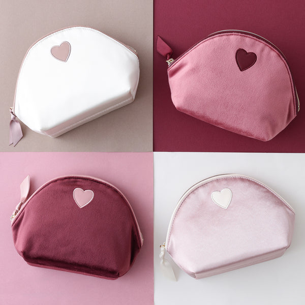ハートワッペン サテンポーチ S ライトピンク