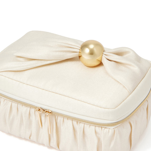 パールブロッサム バニティポーチ S アイボリー