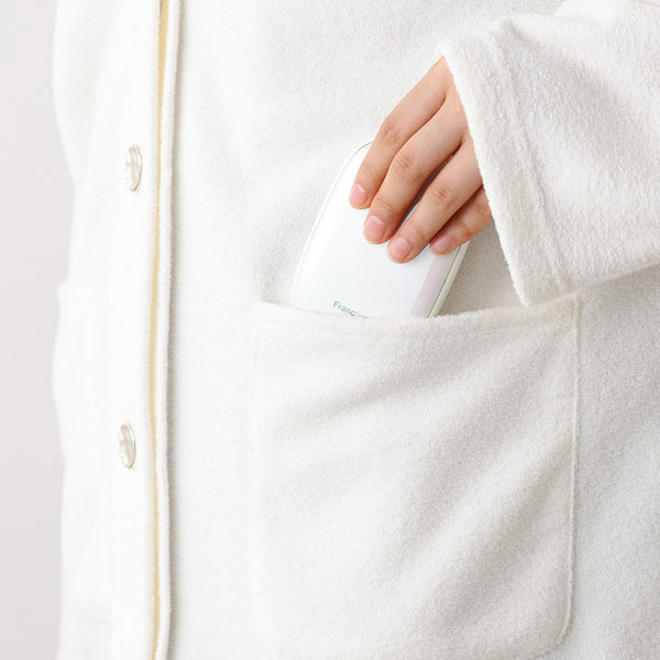 【2025年モデル】繰り返し使えるカイロ オーロラ ホワイト