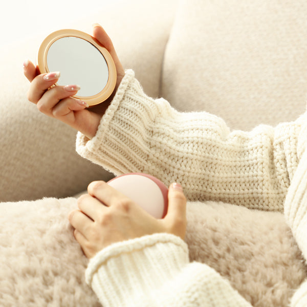 【2025年モデル】両手で使える充電式カイロ ピンク