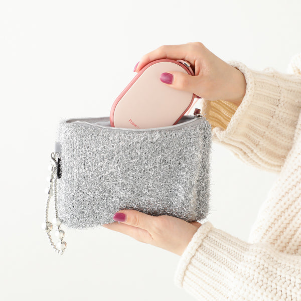 両手を温められるカイロポーチ シルバー