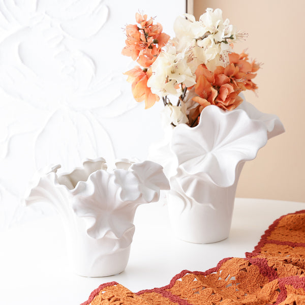 セラミック ラッフル フラワーベース S ホワイト