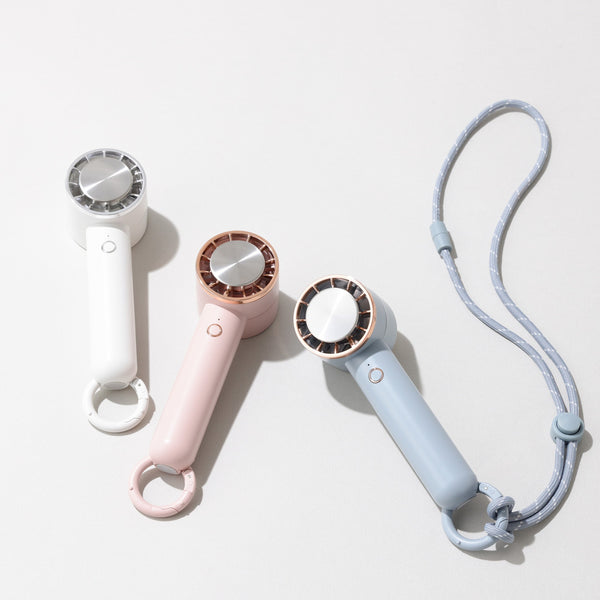 ペルチェ冷却機能ハンディファン ホワイト