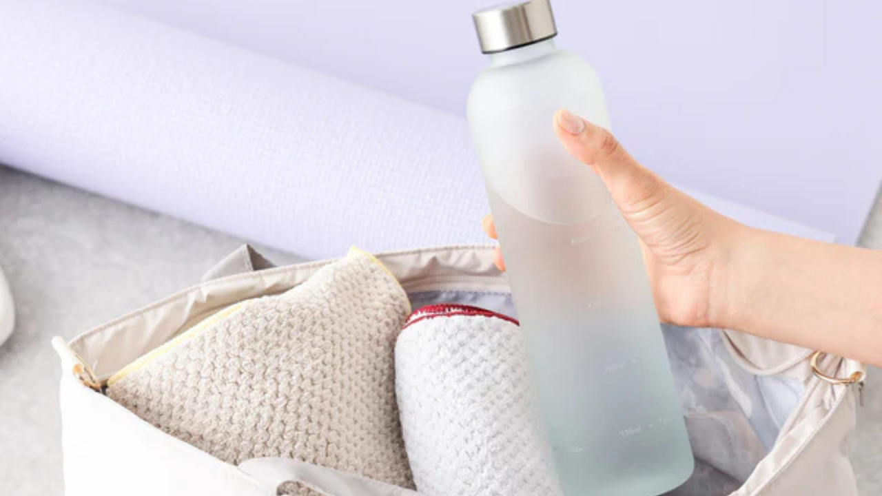 人気の1Lウォーターボトルがリニューアル。本体の耐熱温度が60℃から80℃へアップし、食器洗浄機にも対応しました。これからの暑い季節に頼れる一本です。
