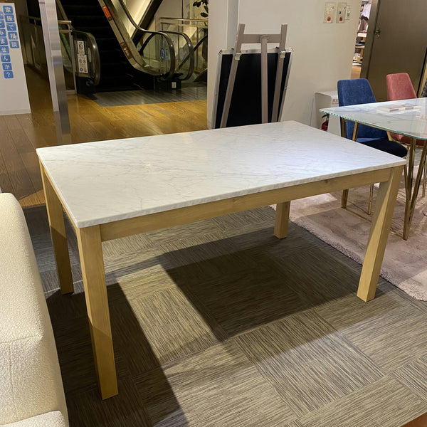 【展示品】チェロ ダイニングテーブル（W1400）_ならファミリー店