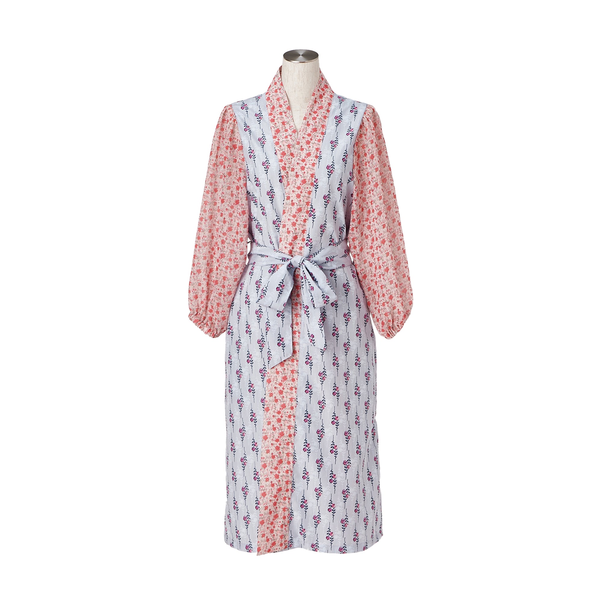 ●ANNA SUI ガウン ライトグレー